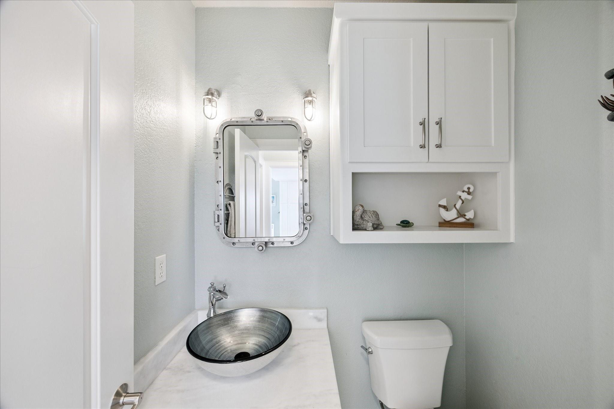 241 Tamana Dr, Galveston, TX 77554