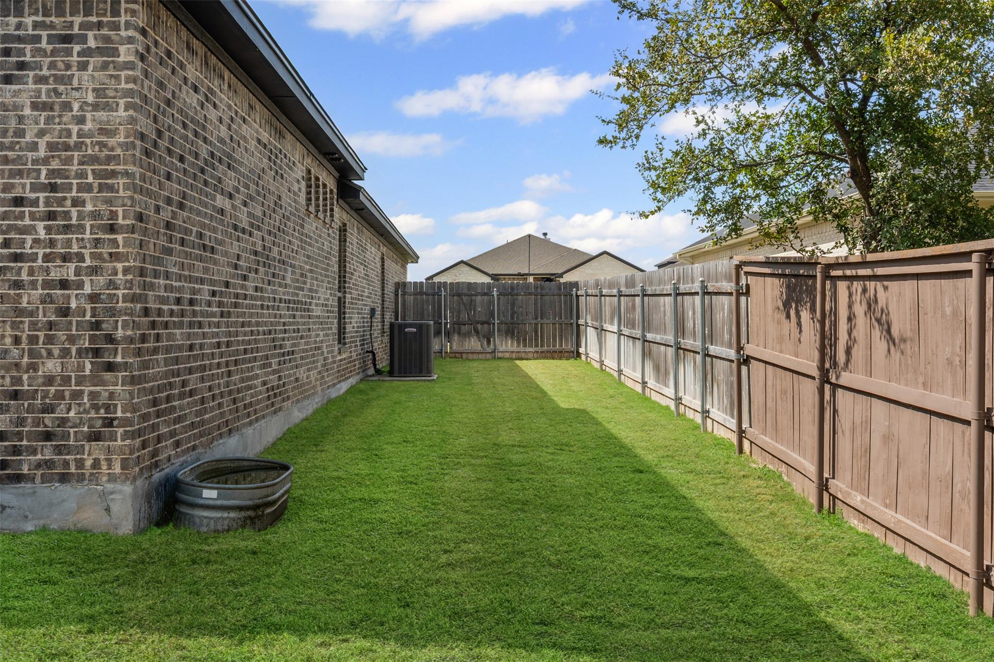 707 Eagle Pass Dr, Salado, TX 76571