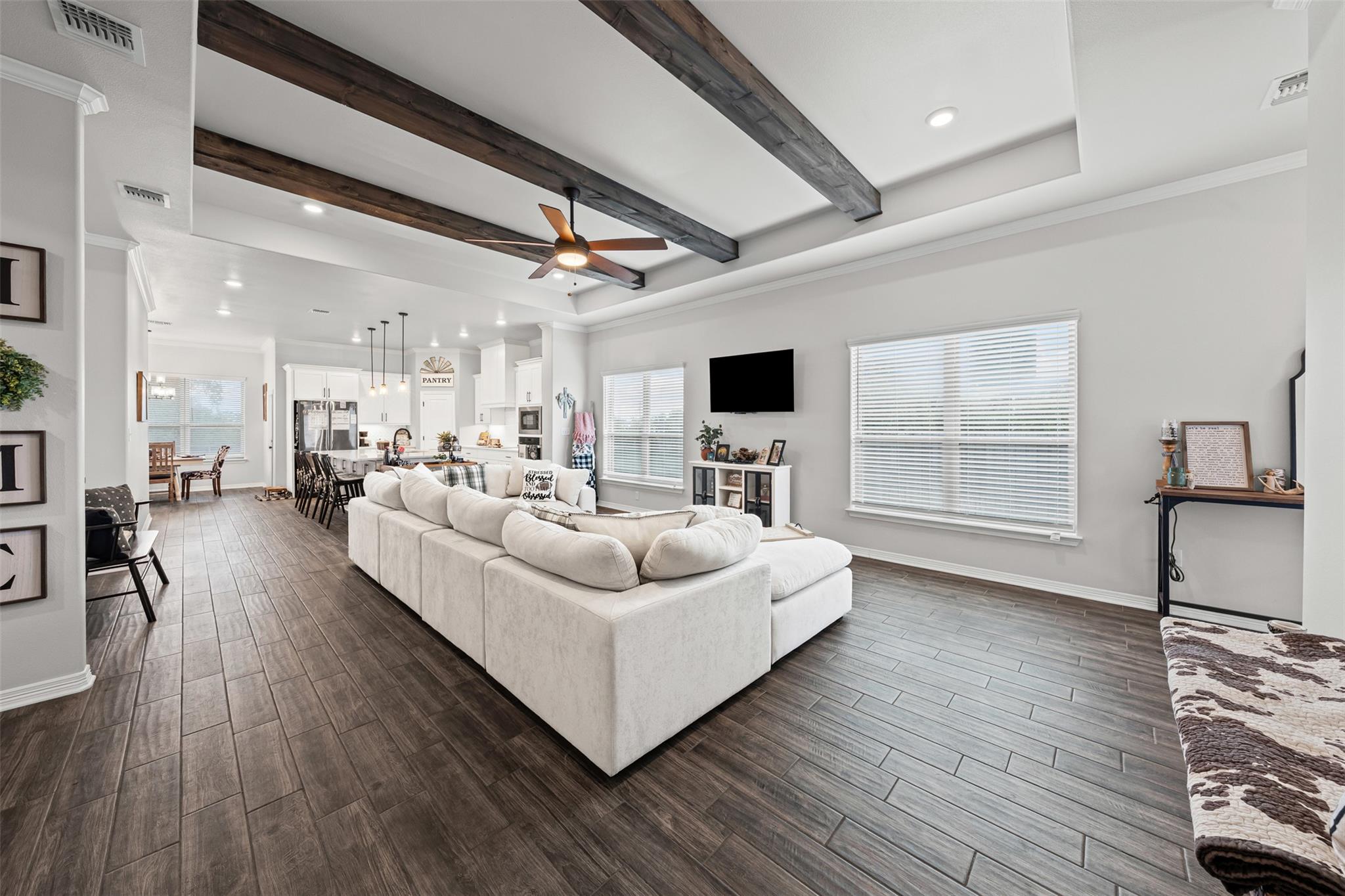 707 Eagle Pass Dr, Salado, TX 76571