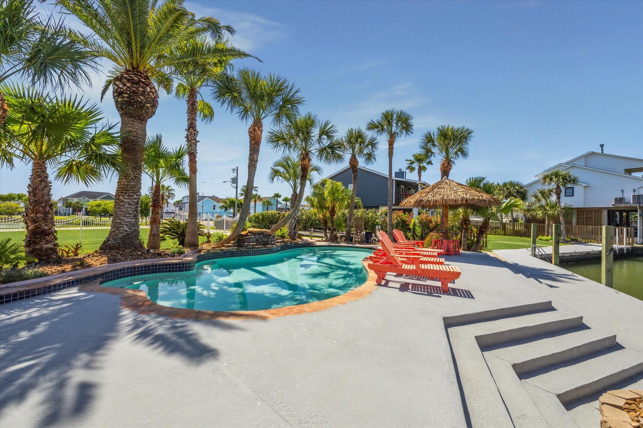 1775 Tiki Dr, Galveston, TX 77554