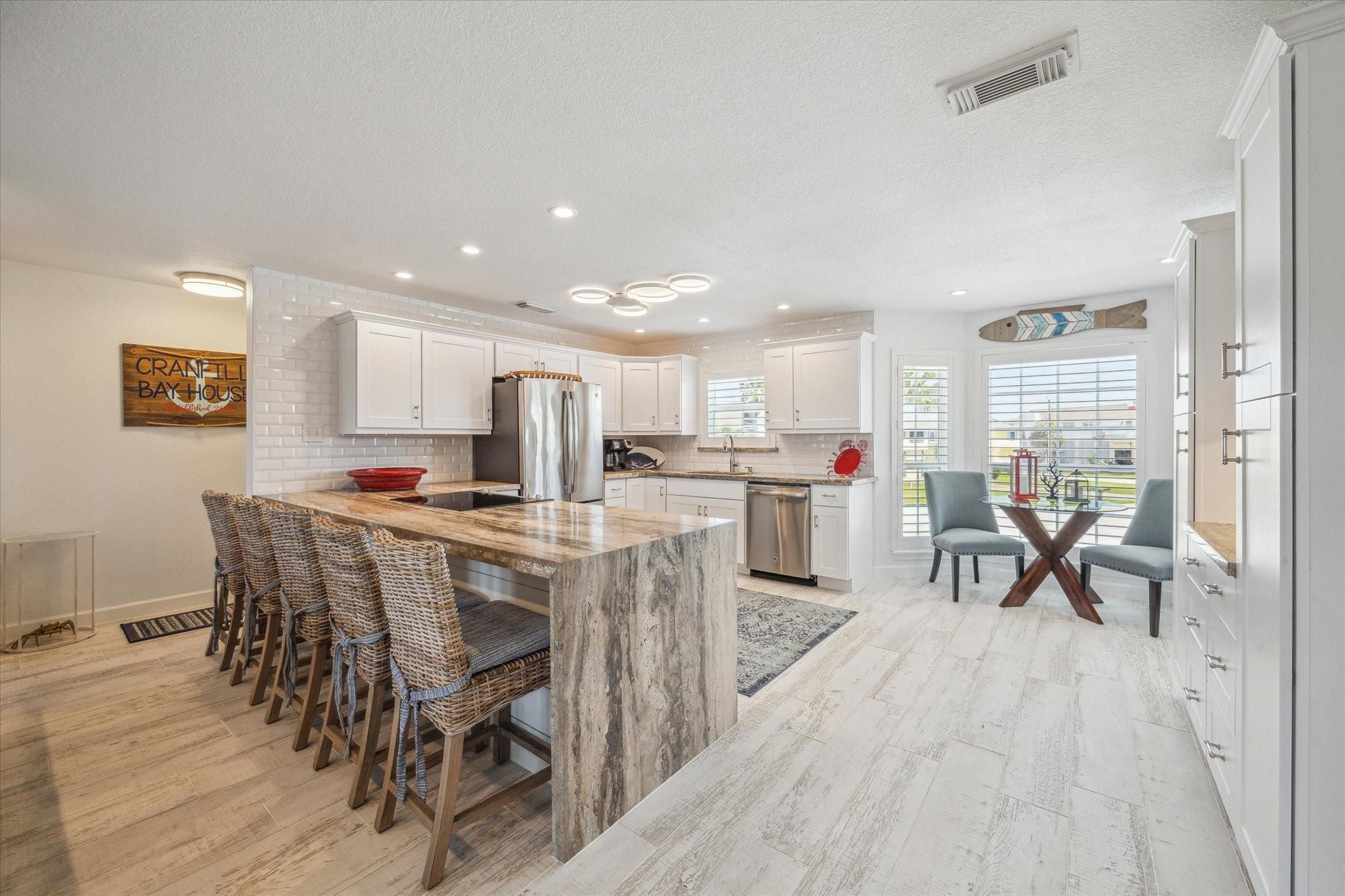 1775 Tiki Dr, Galveston, TX 77554