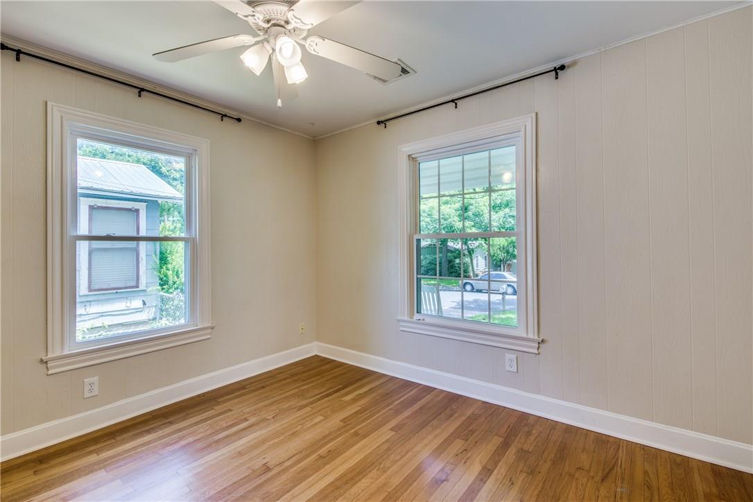 2206 Iva Ln # A, Austin, TX 78704