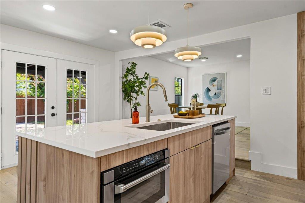 2014 Hardy Cir, Austin, TX 78757