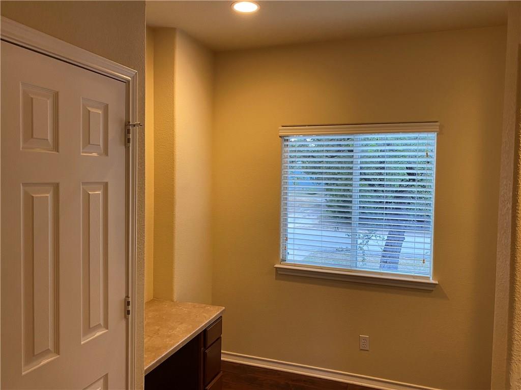 2670 Crazyhorse Pass, Austin, TX 78734