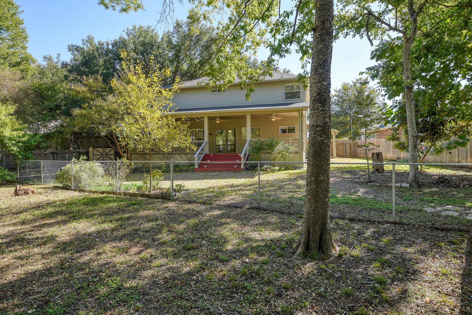 415 Patton Cv, Bastrop, TX 78602