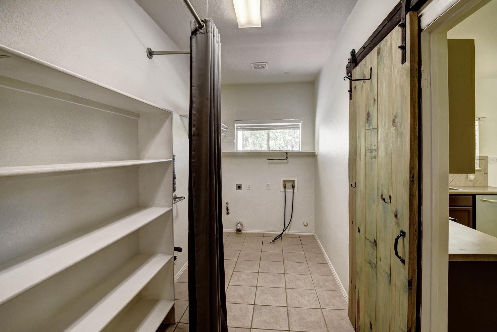 415 Patton Cv, Bastrop, TX 78602