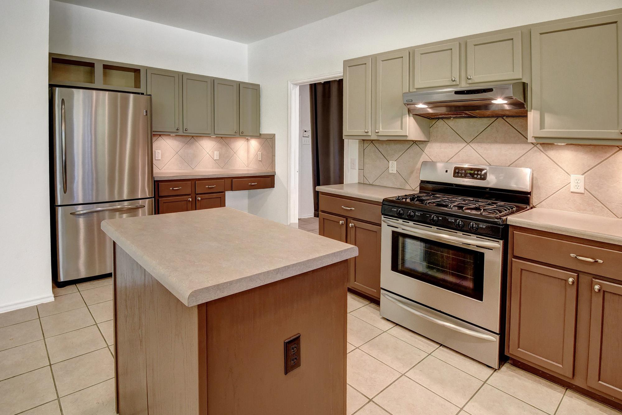 415 Patton Cv, Bastrop, TX 78602