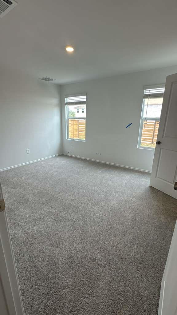 379 Keefer, Kyle, TX 78640