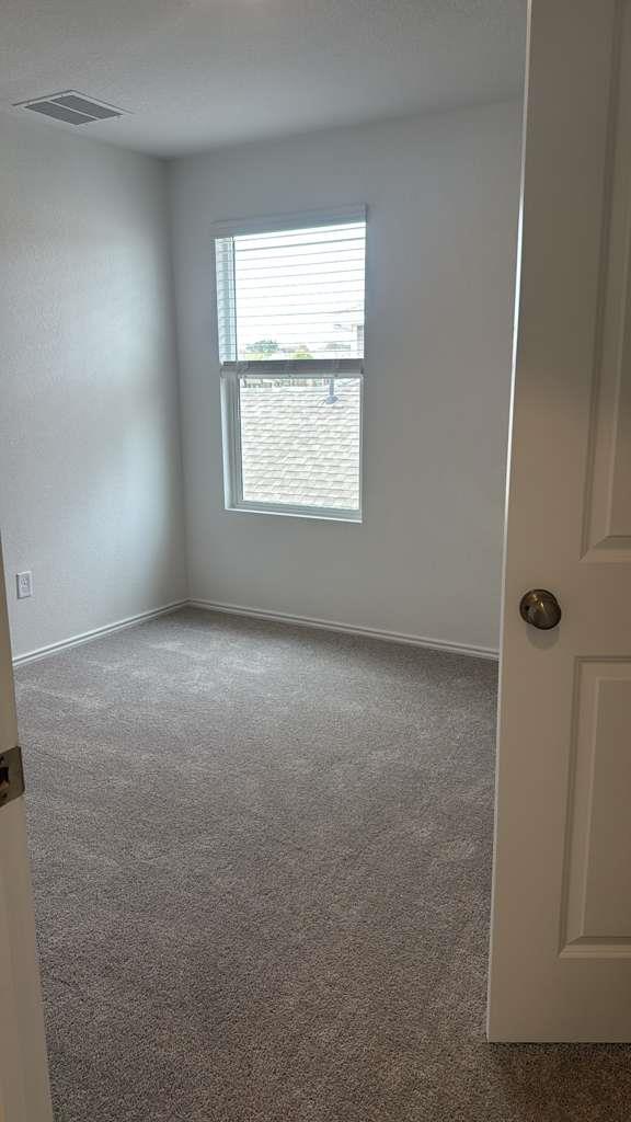 379 Keefer, Kyle, TX 78640