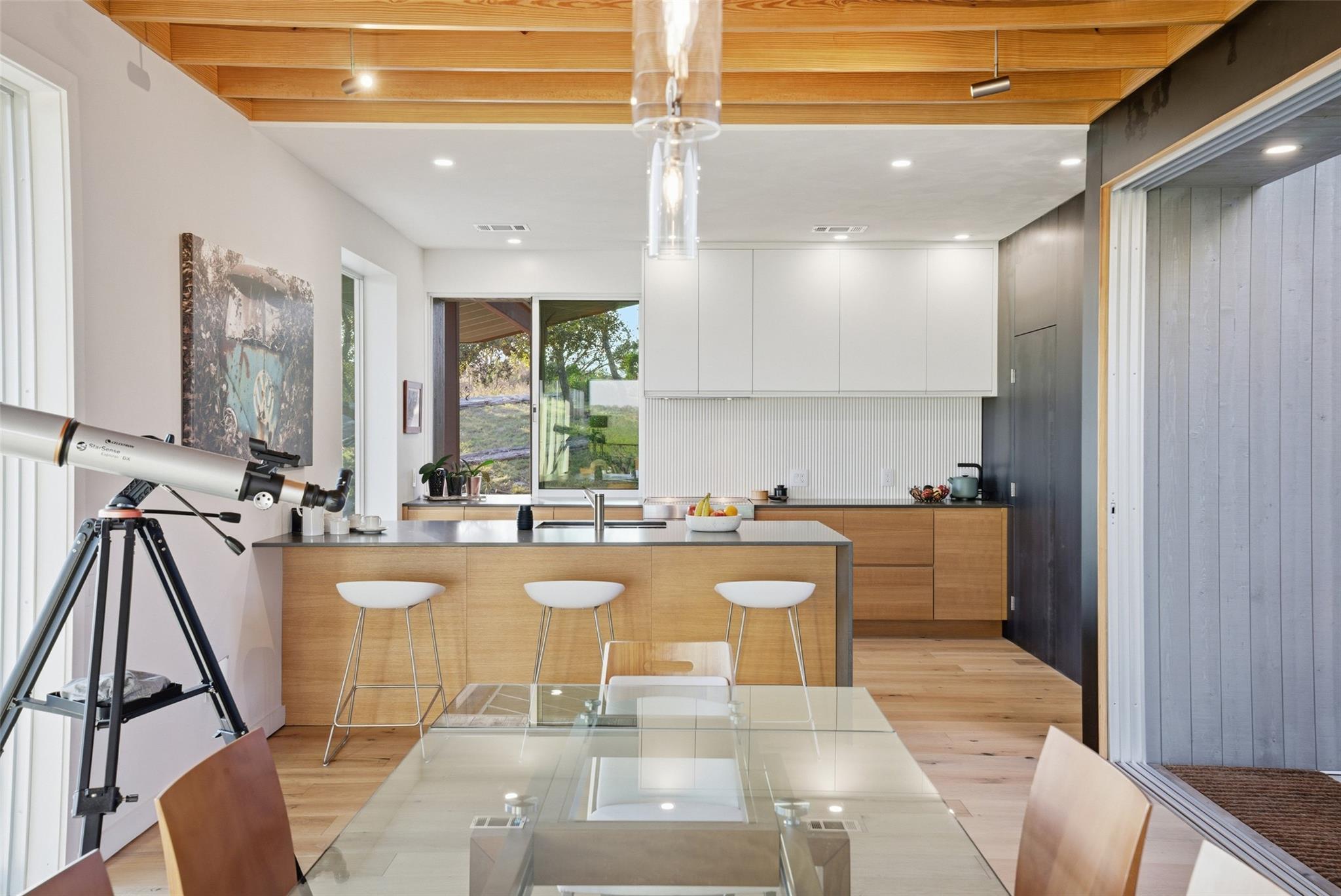 2037 Wolf Creek Ranch Rd, Burnet, TX 78611