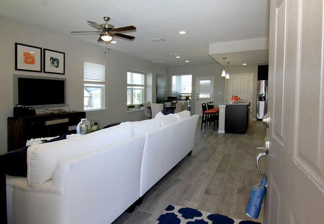 708 Tinton Falls Ln, Pflugerville, TX 78660