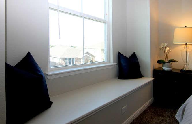 708 Tinton Falls Ln, Pflugerville, TX 78660