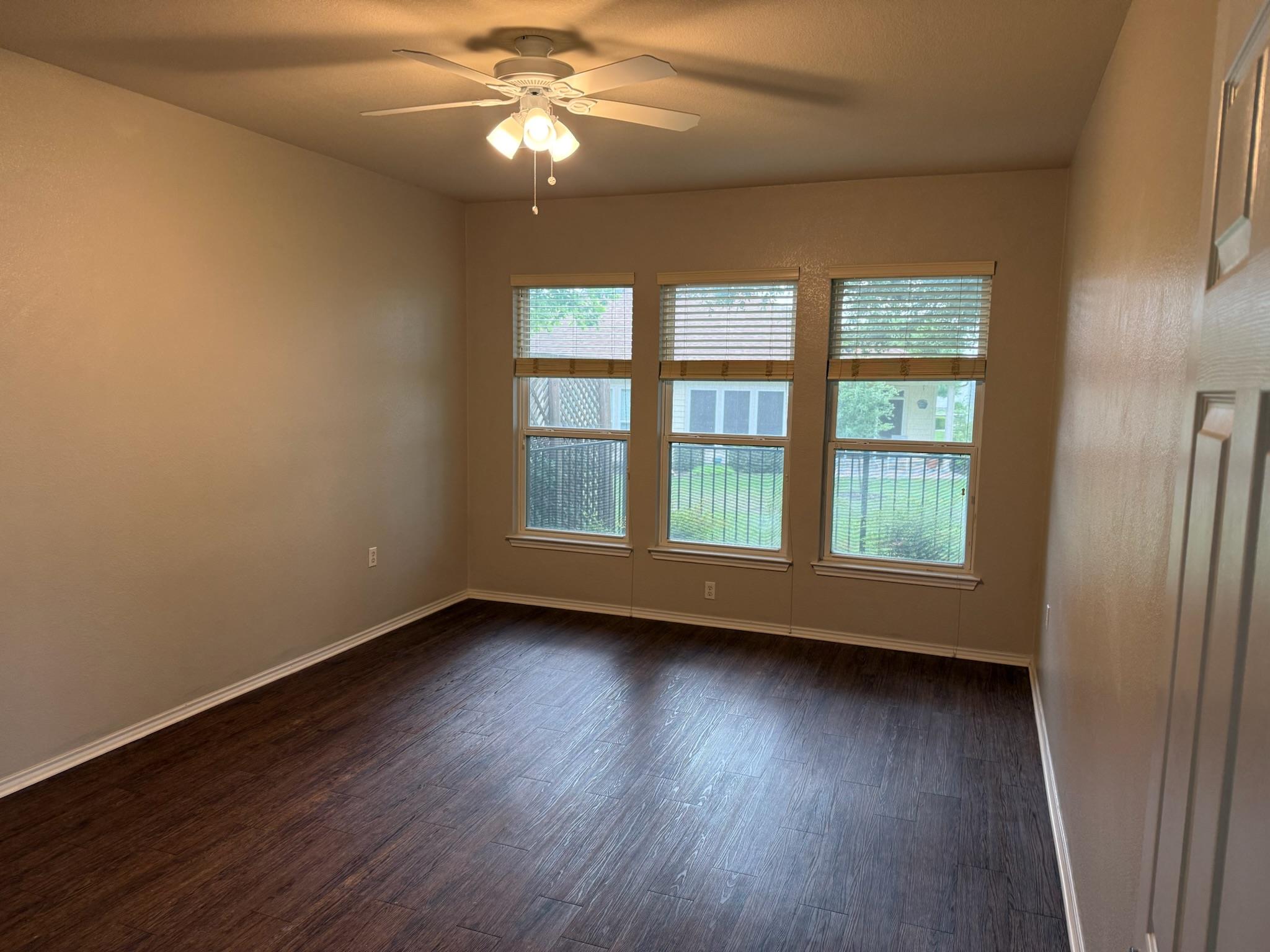 330 PORTSMOUTH Dr, Georgetown, TX 78633