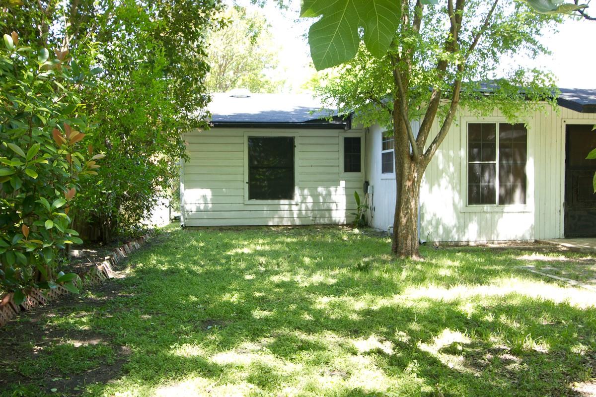 5901 S 1st St, Austin, TX 78745