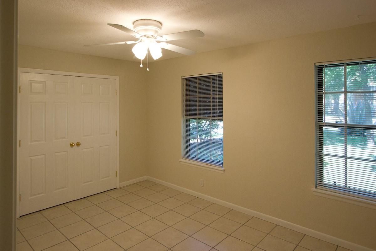 5901 S 1st St, Austin, TX 78745