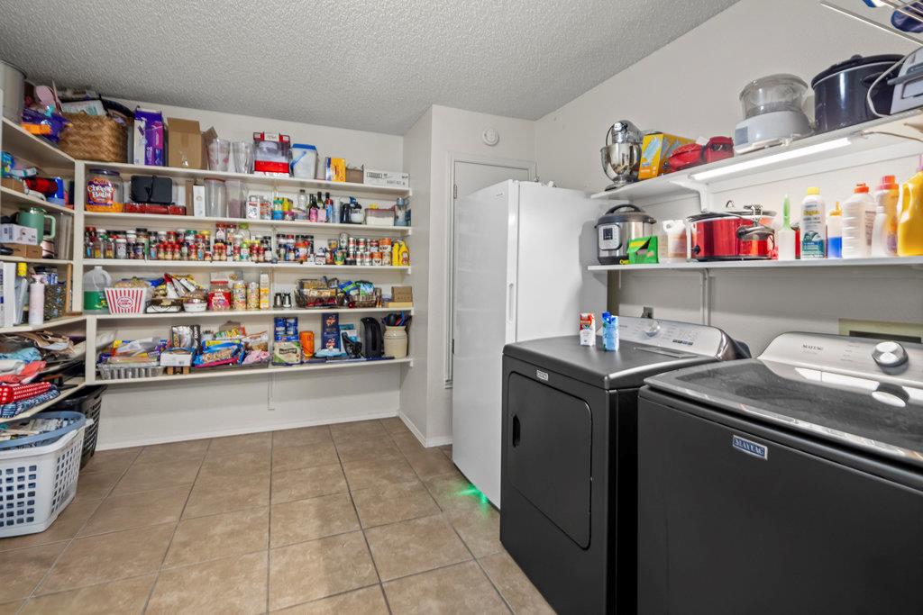 1810 Summer Rain Dr, Cedar Park, TX 78613