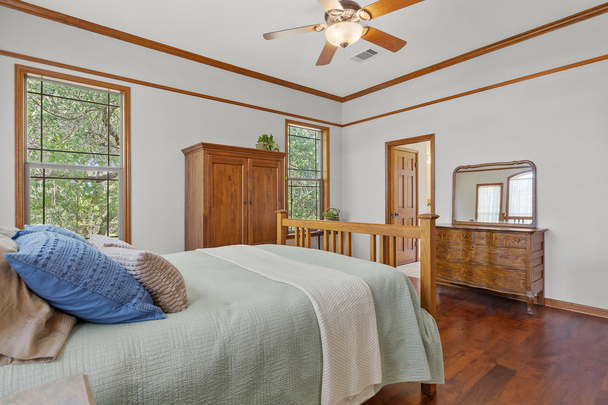 300 Little Gabriel River Dr, Liberty Hill, TX 78642