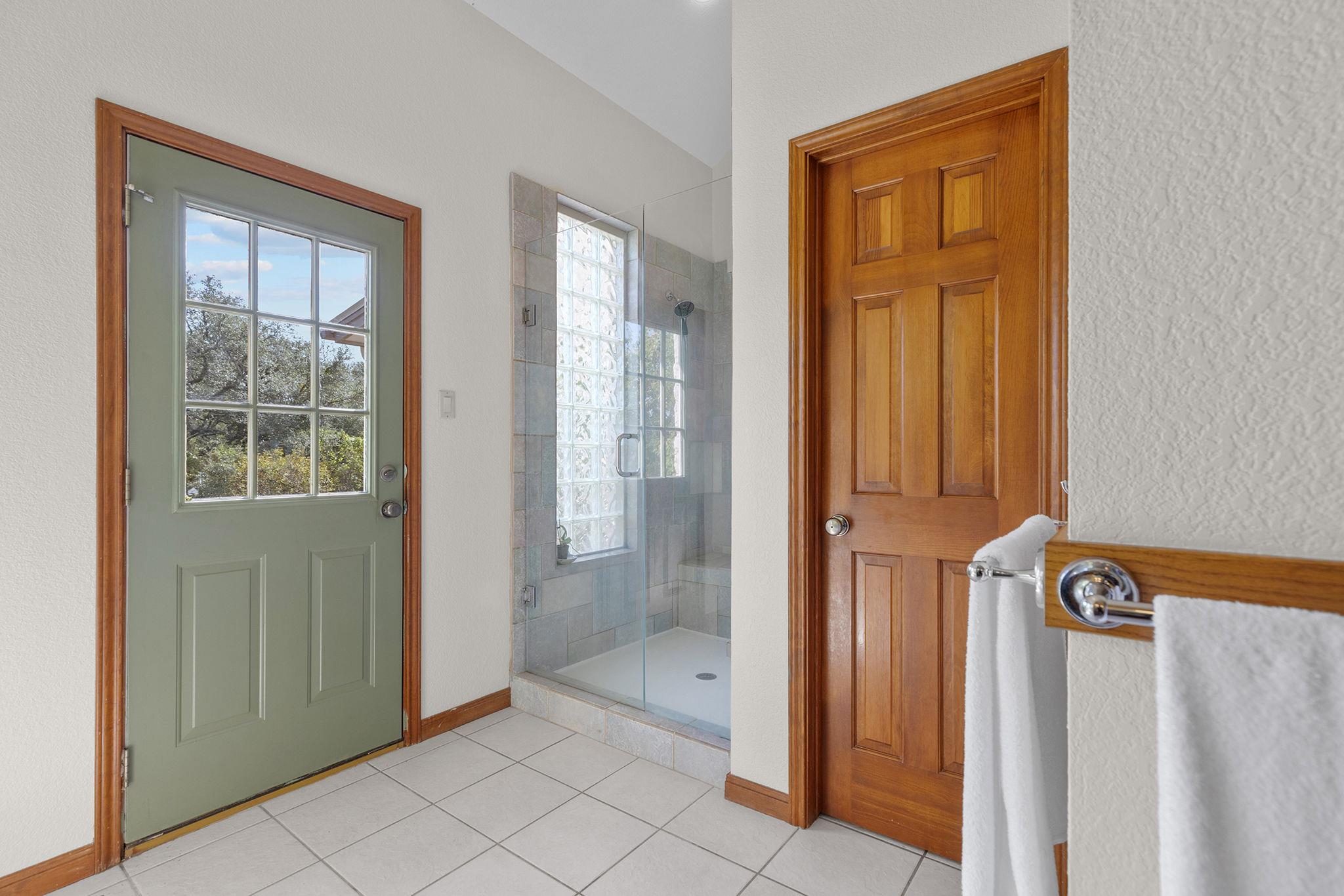 300 Little Gabriel River Dr, Liberty Hill, TX 78642