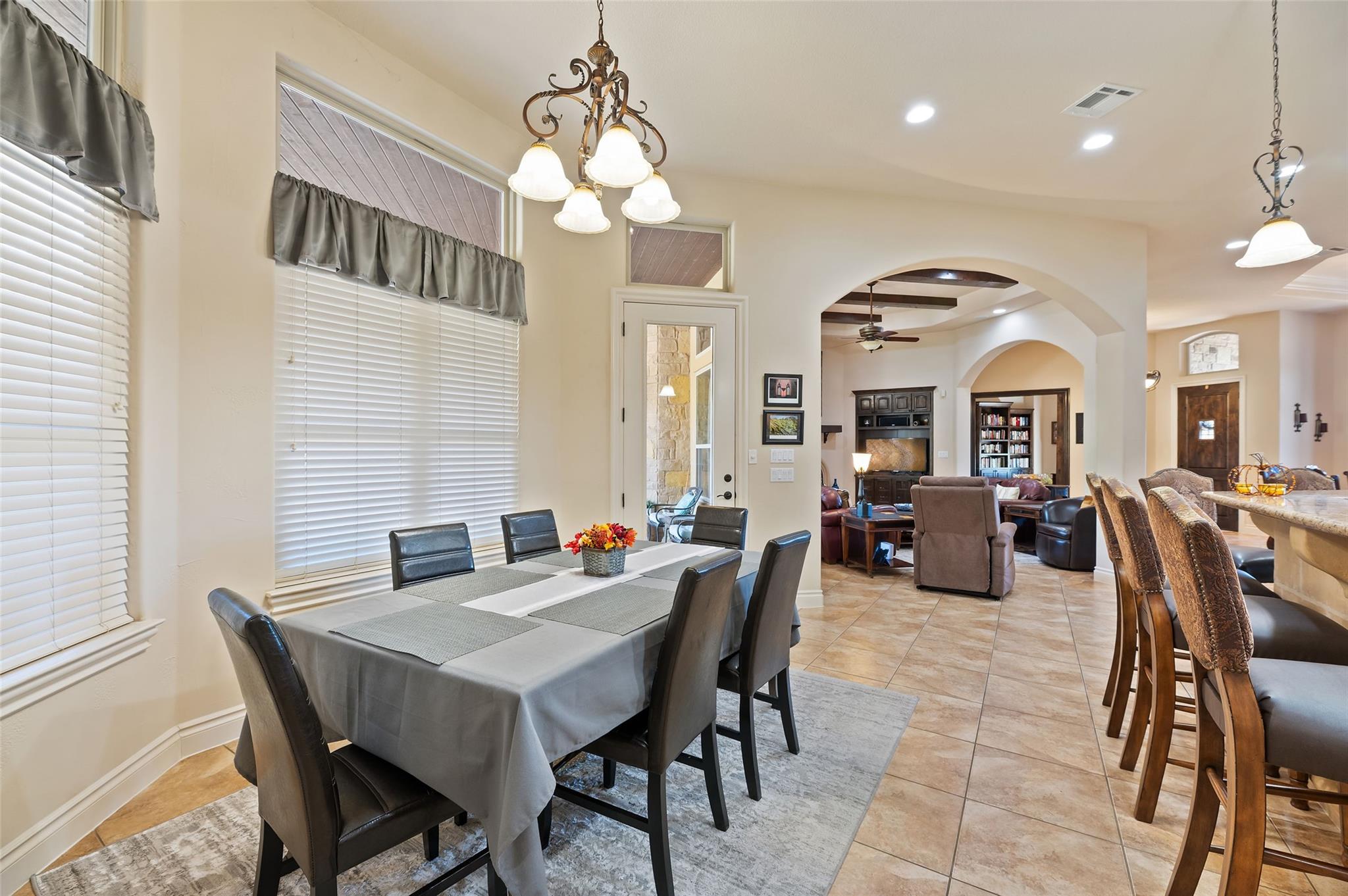 109 Ranchers Club Ln, Driftwood, TX 78619