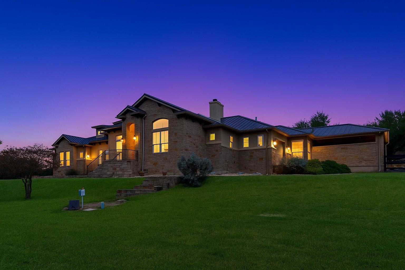 109 Ranchers Club Ln, Driftwood, TX 78619