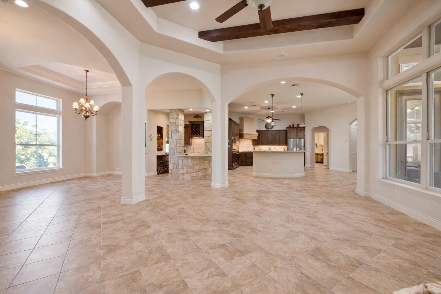 109 Ranchers Club Ln, Driftwood, TX 78619