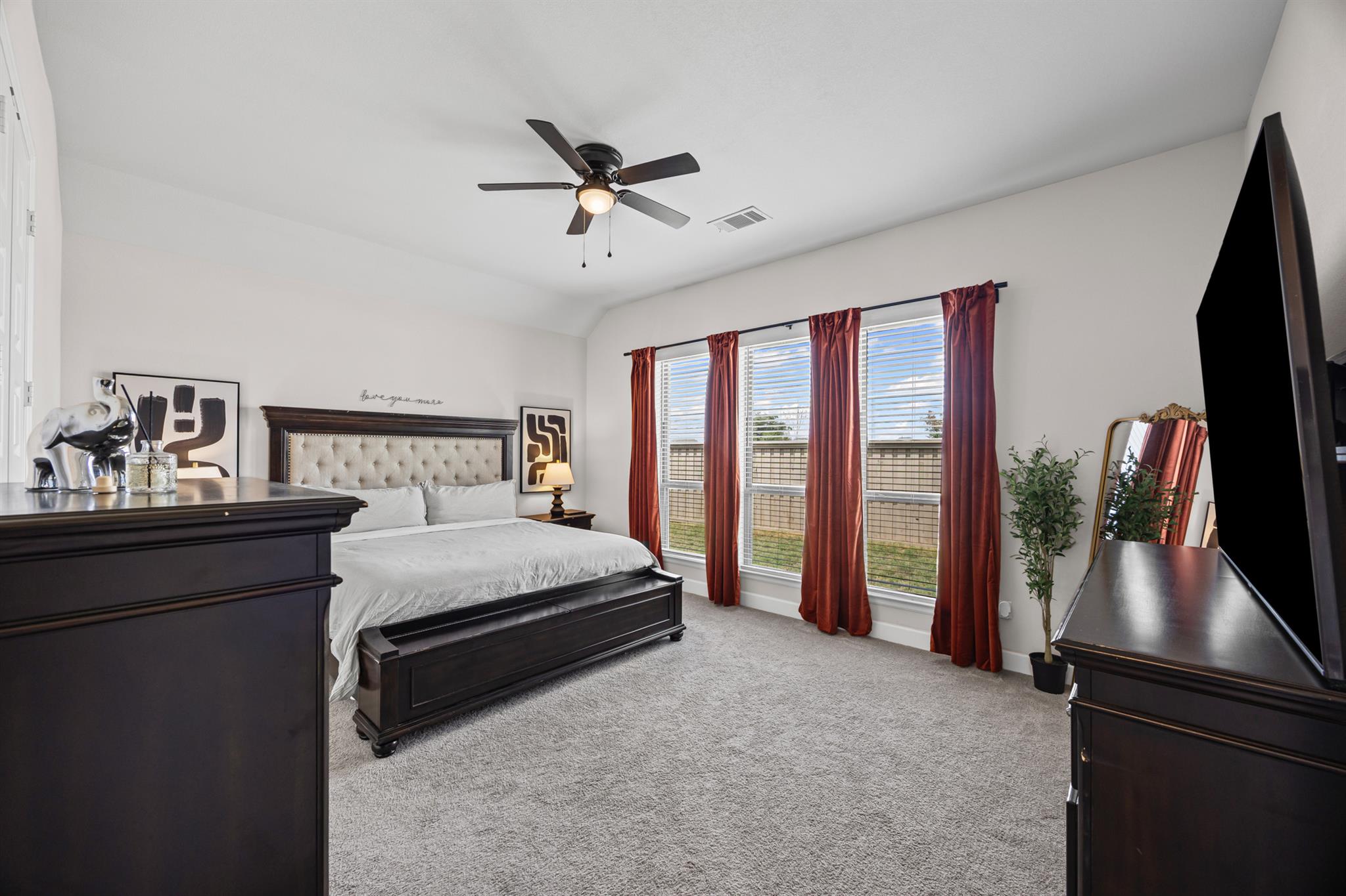 108 Chinaberry Bnd, Bastrop, TX 78602