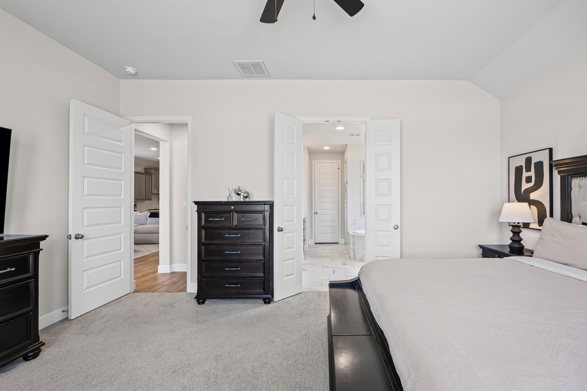 108 Chinaberry Bnd, Bastrop, TX 78602