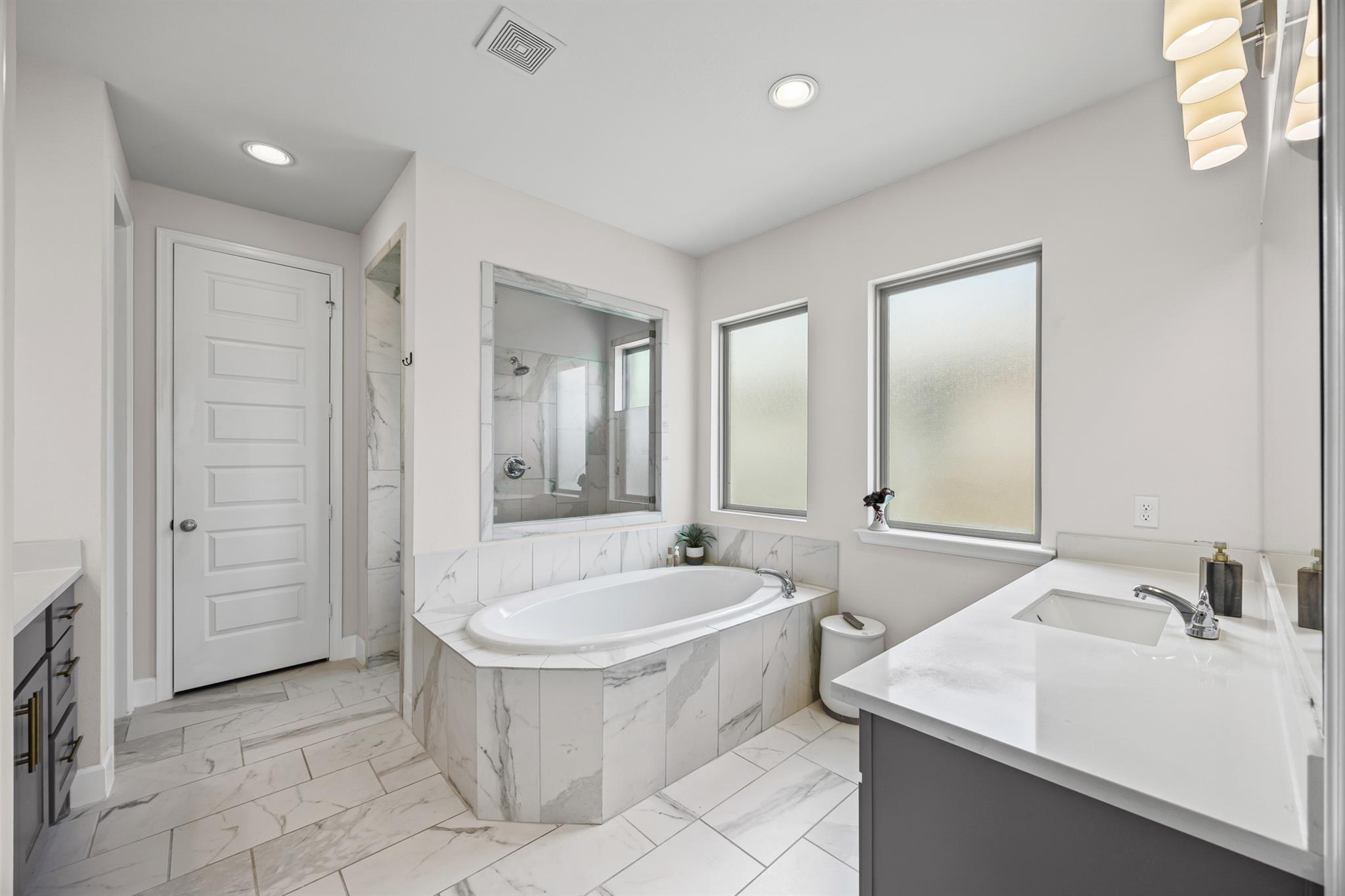 108 Chinaberry Bnd, Bastrop, TX 78602