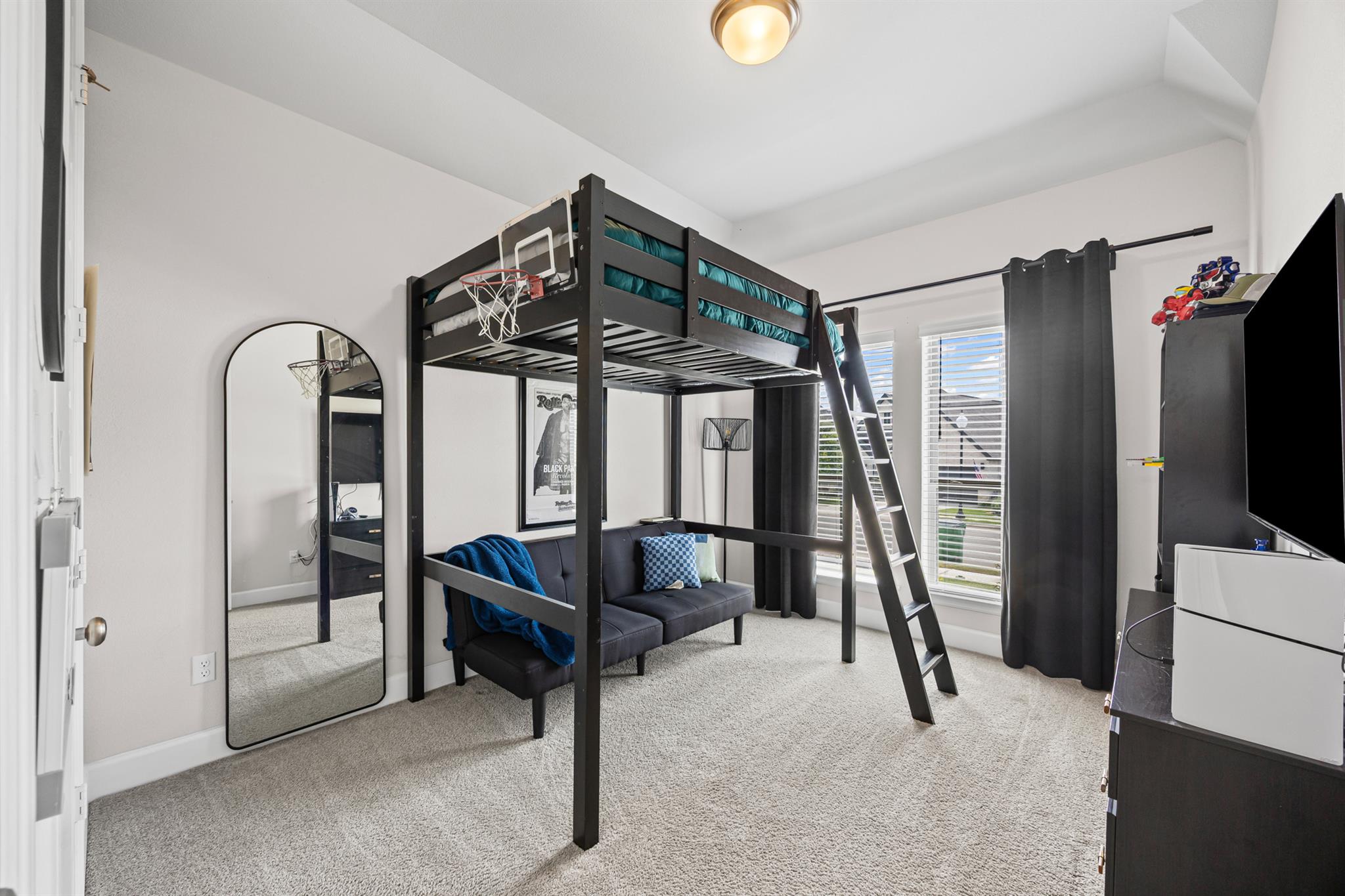 108 Chinaberry Bnd, Bastrop, TX 78602