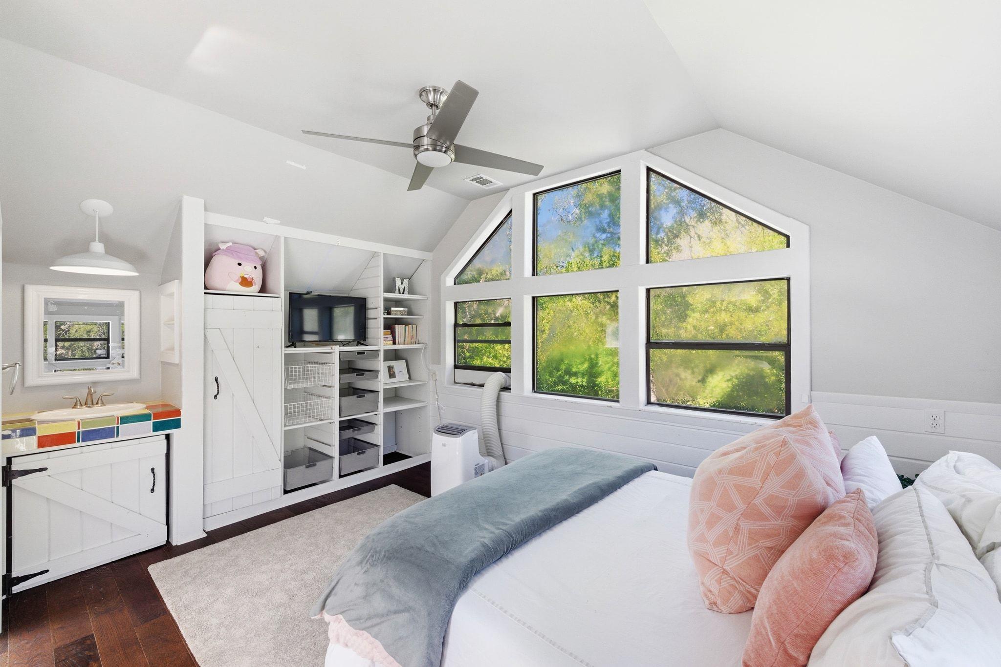 2818 Saratoga Dr, Austin, TX 78733