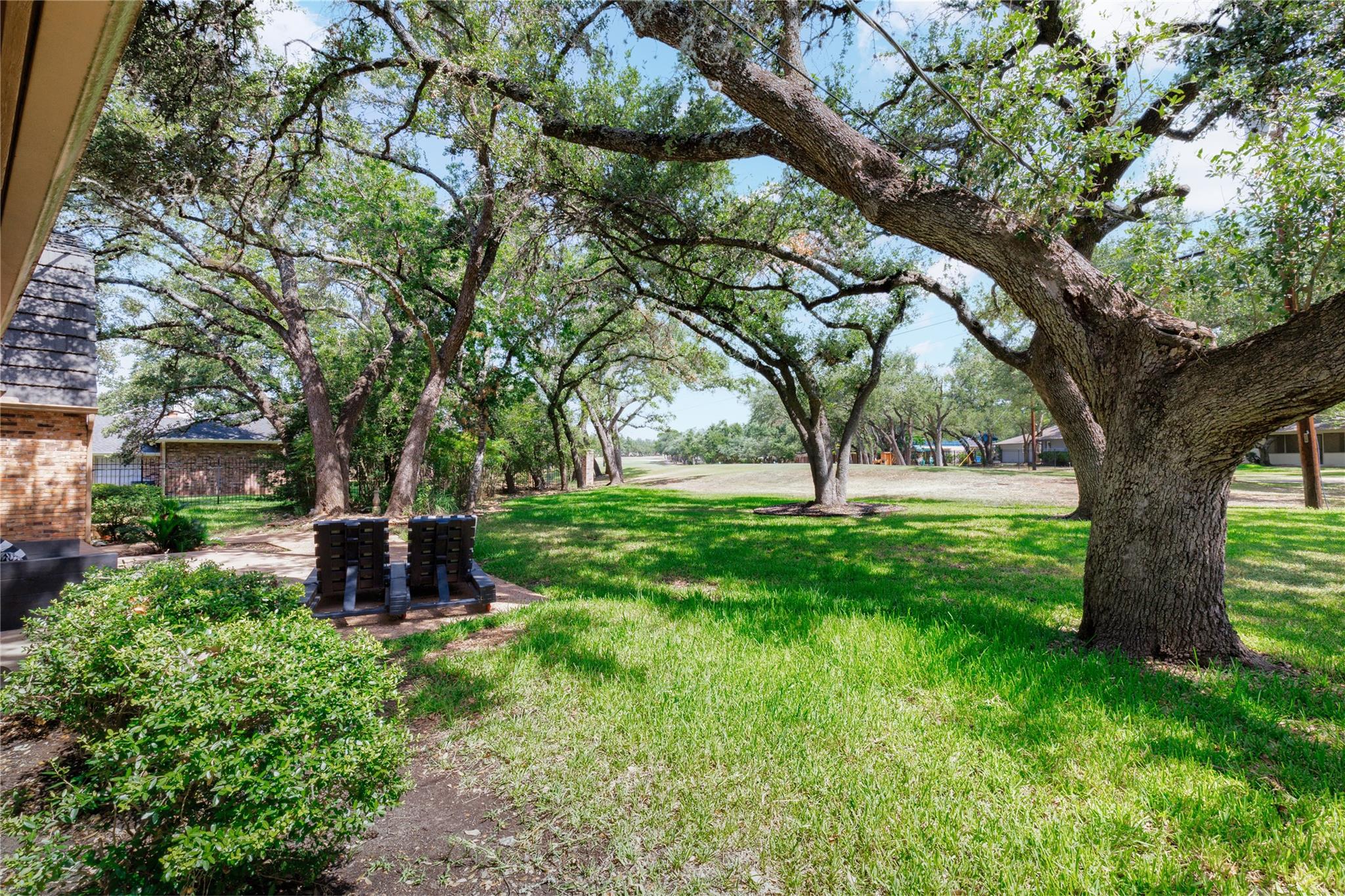 9006 BALCONES CLUB Dr, Austin, TX 78750