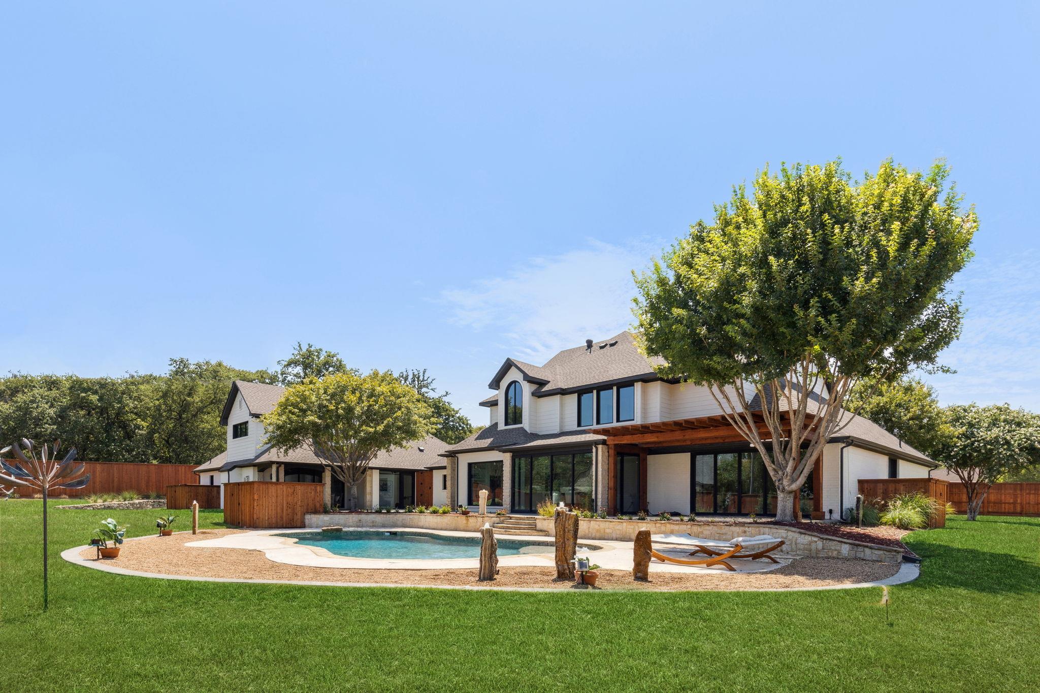 615 Brewer Rd, Southlake, TX 76092