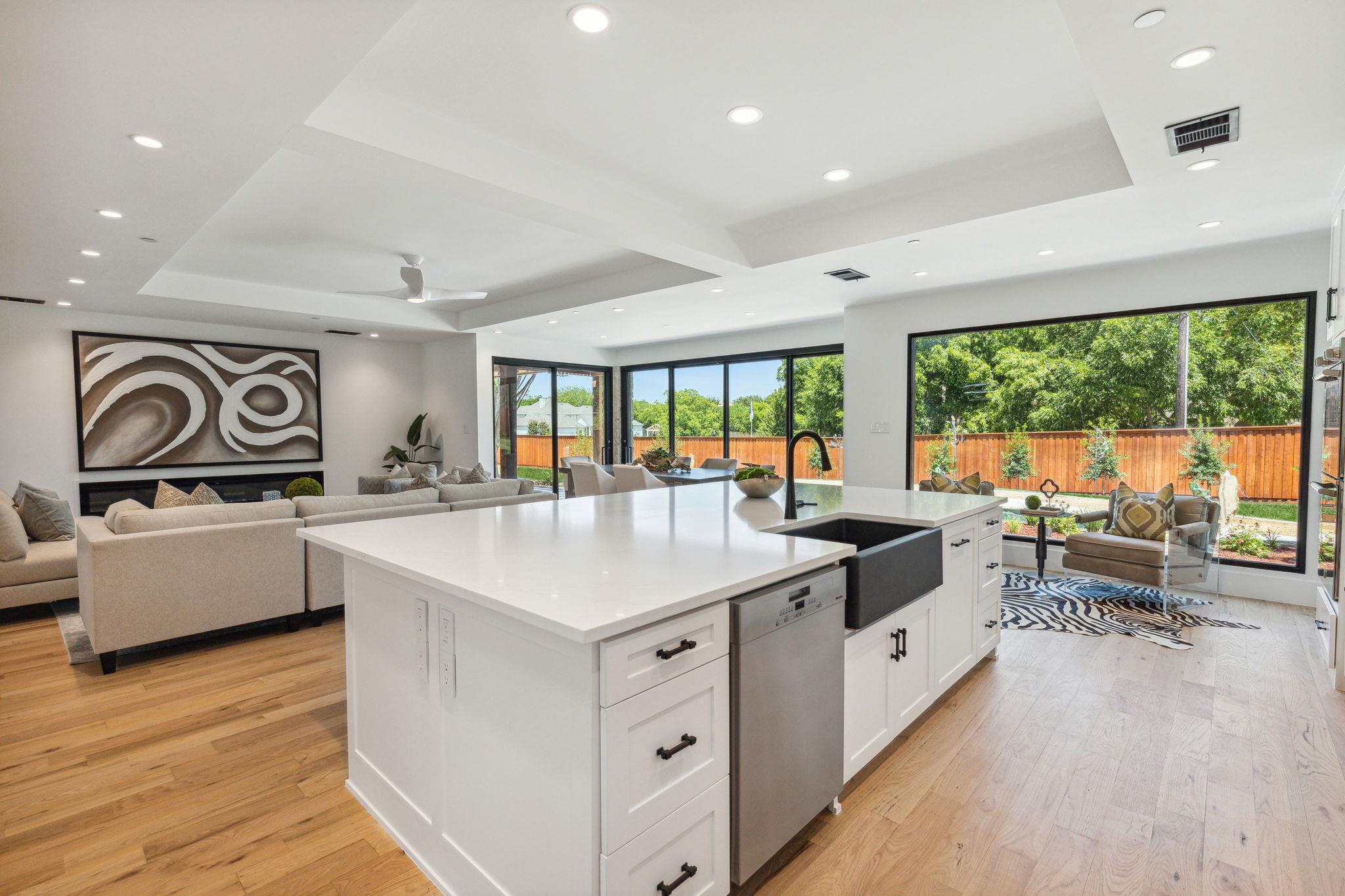 615 Brewer Rd, Southlake, TX 76092