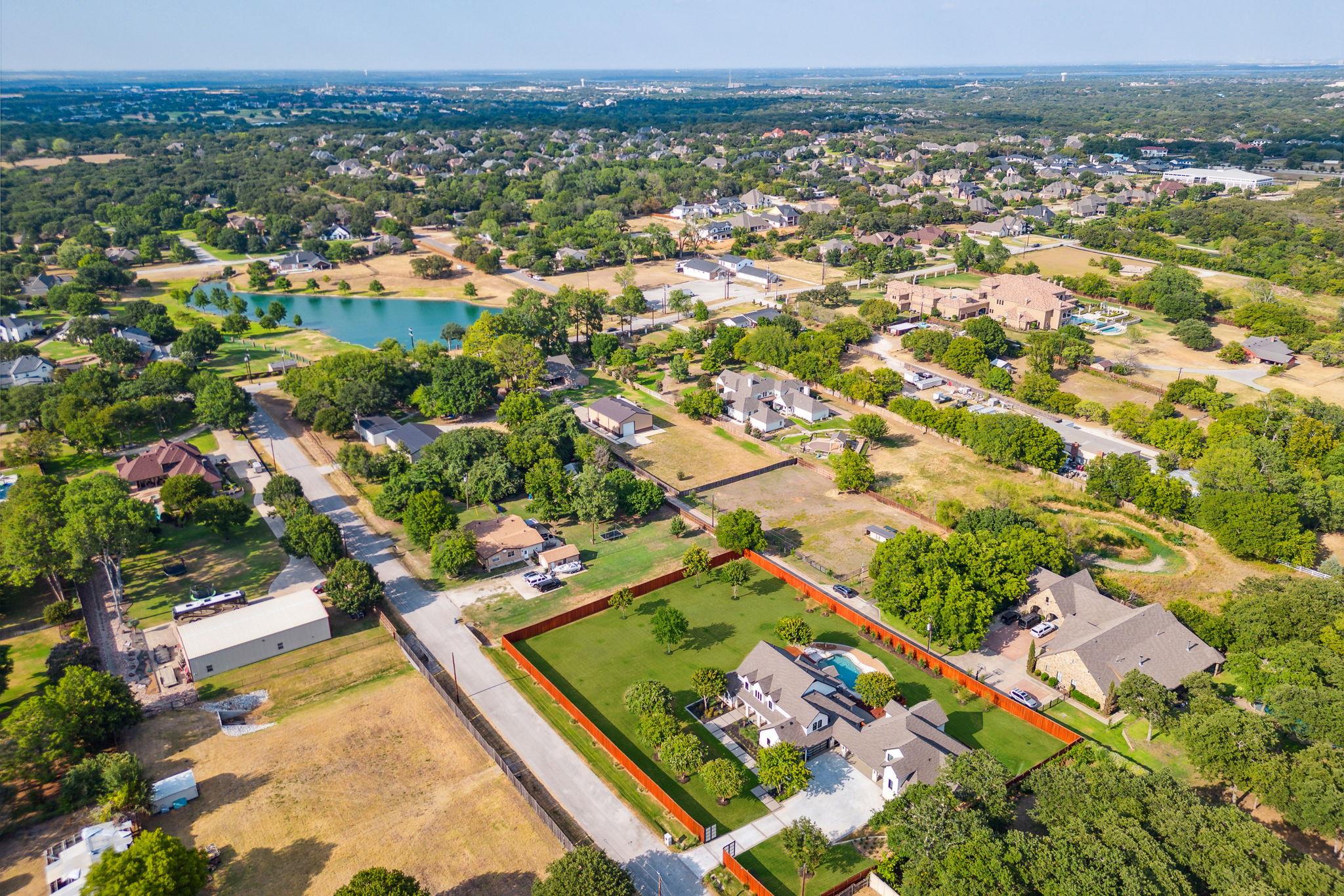 615 Brewer Rd, Southlake, TX 76092