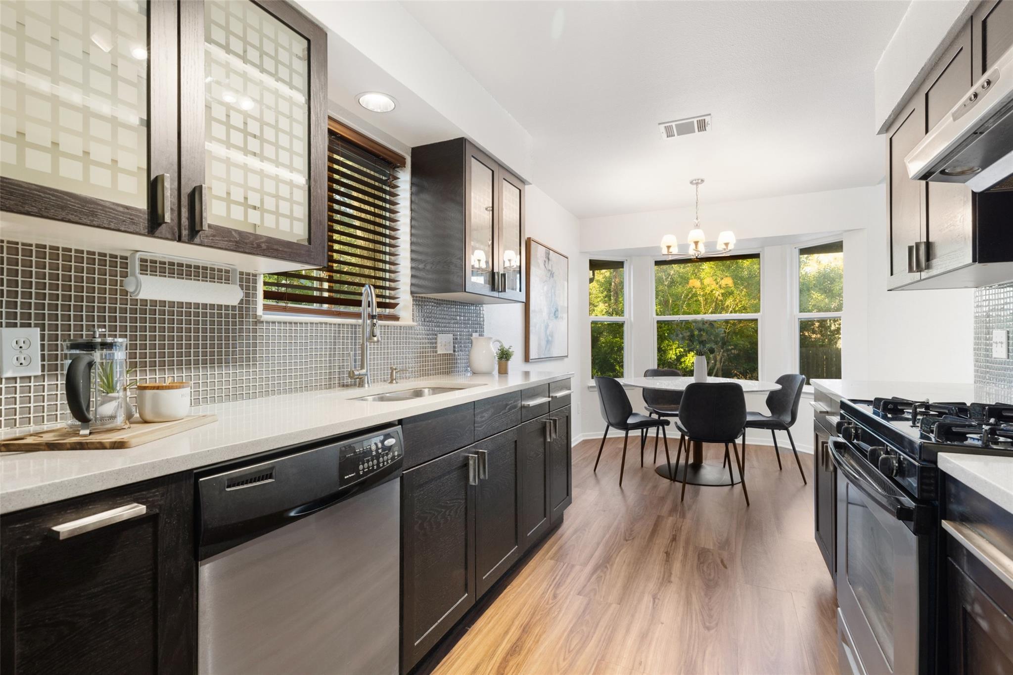 4504 Oak Creek Dr, Austin, TX 78727