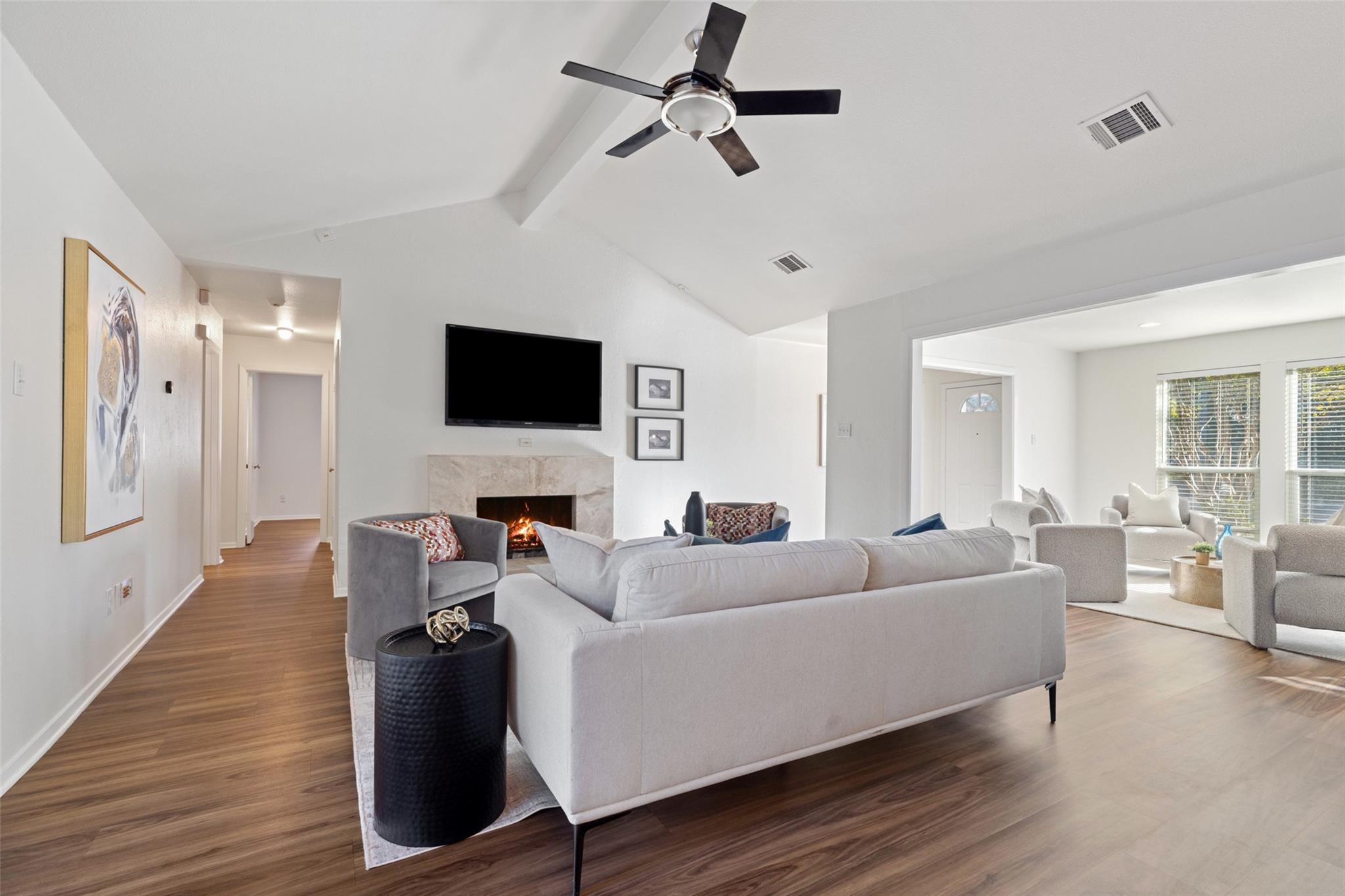 4504 Oak Creek Dr, Austin, TX 78727