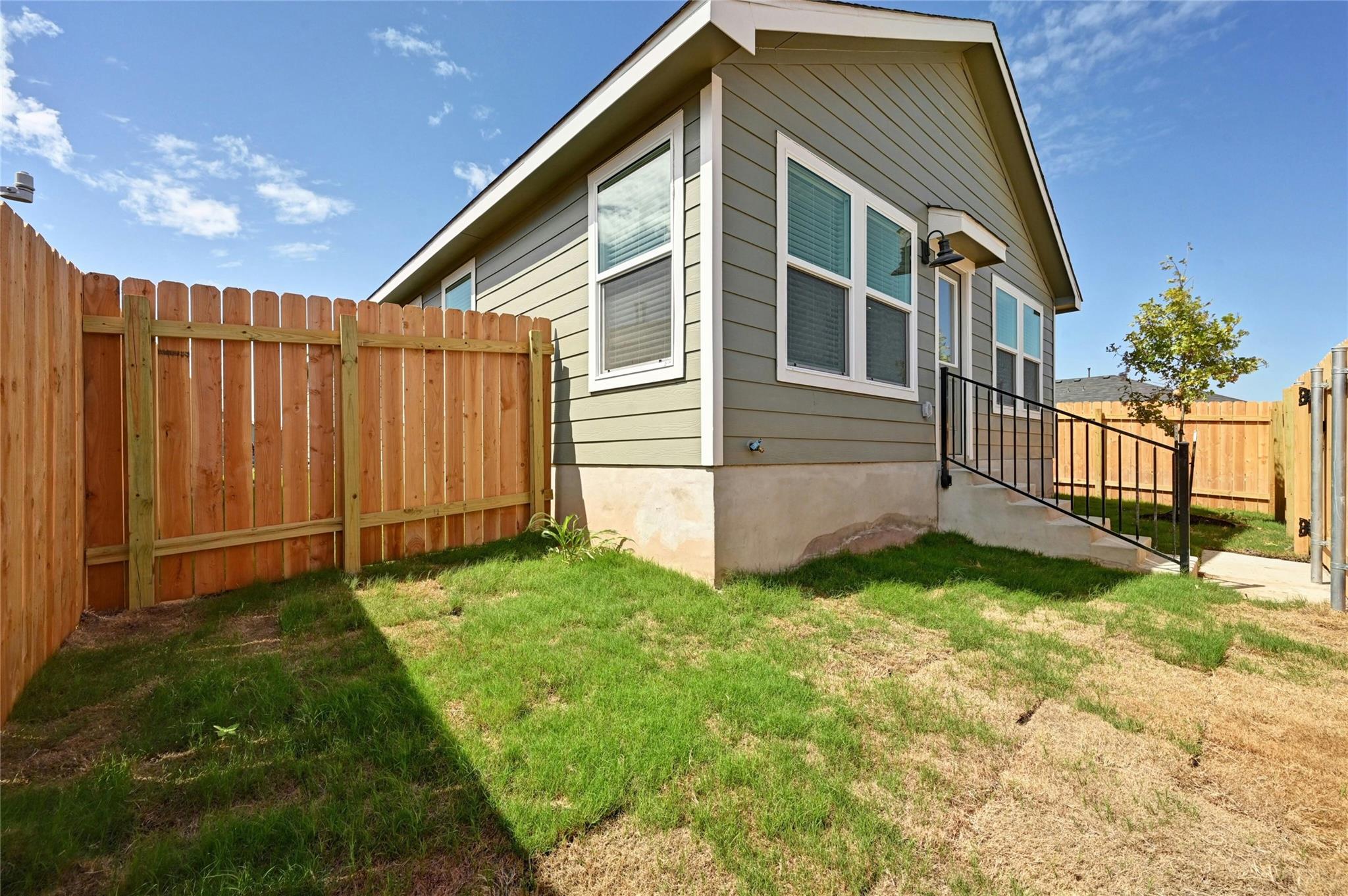 203 Chapel Beck Dr Dr, Kyle, TX 78640