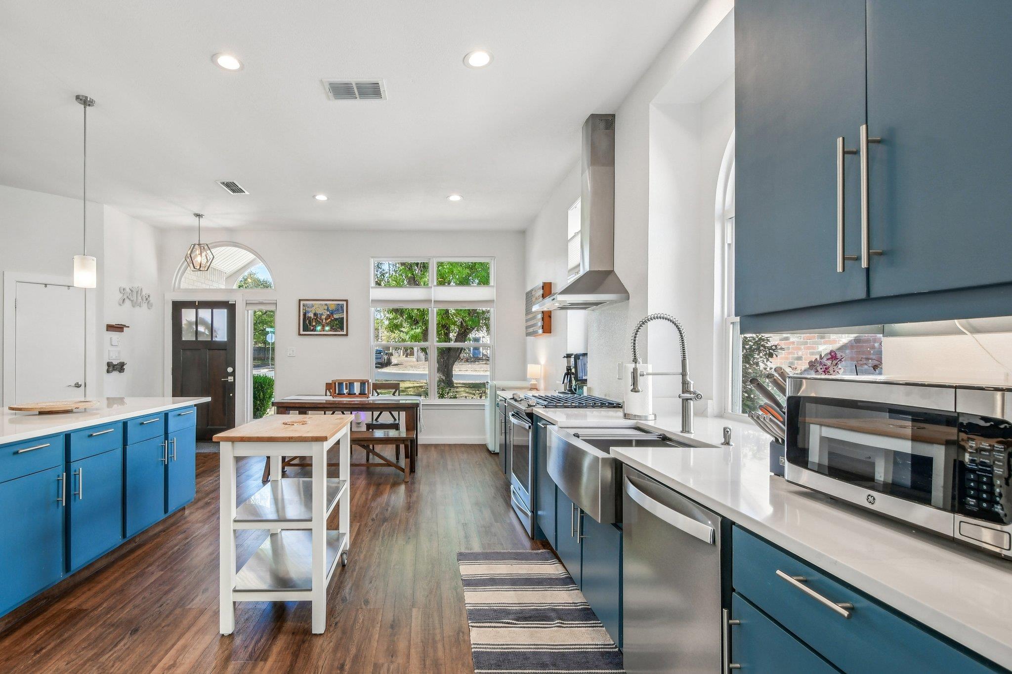 5913 Abilene Trl, Austin, TX 78749