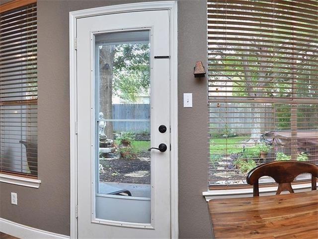 7508 Windrush Dr, Austin, TX 78729