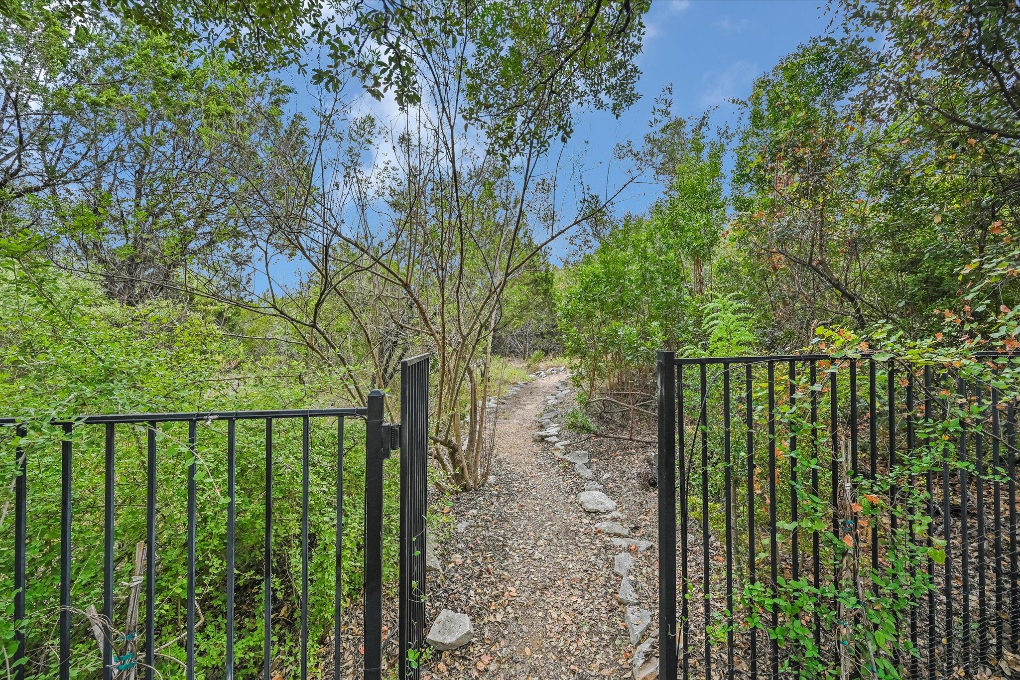 3604 Travis Country Cir, Austin, TX 78735