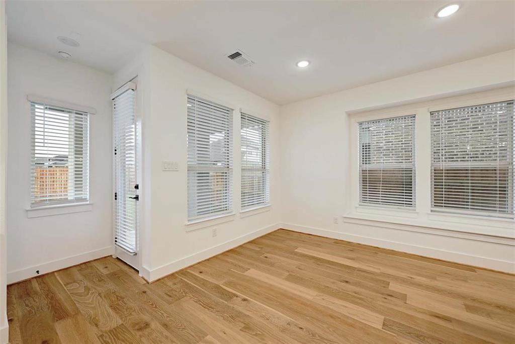 118 Dycus Bnd, Liberty Hill, TX 78642