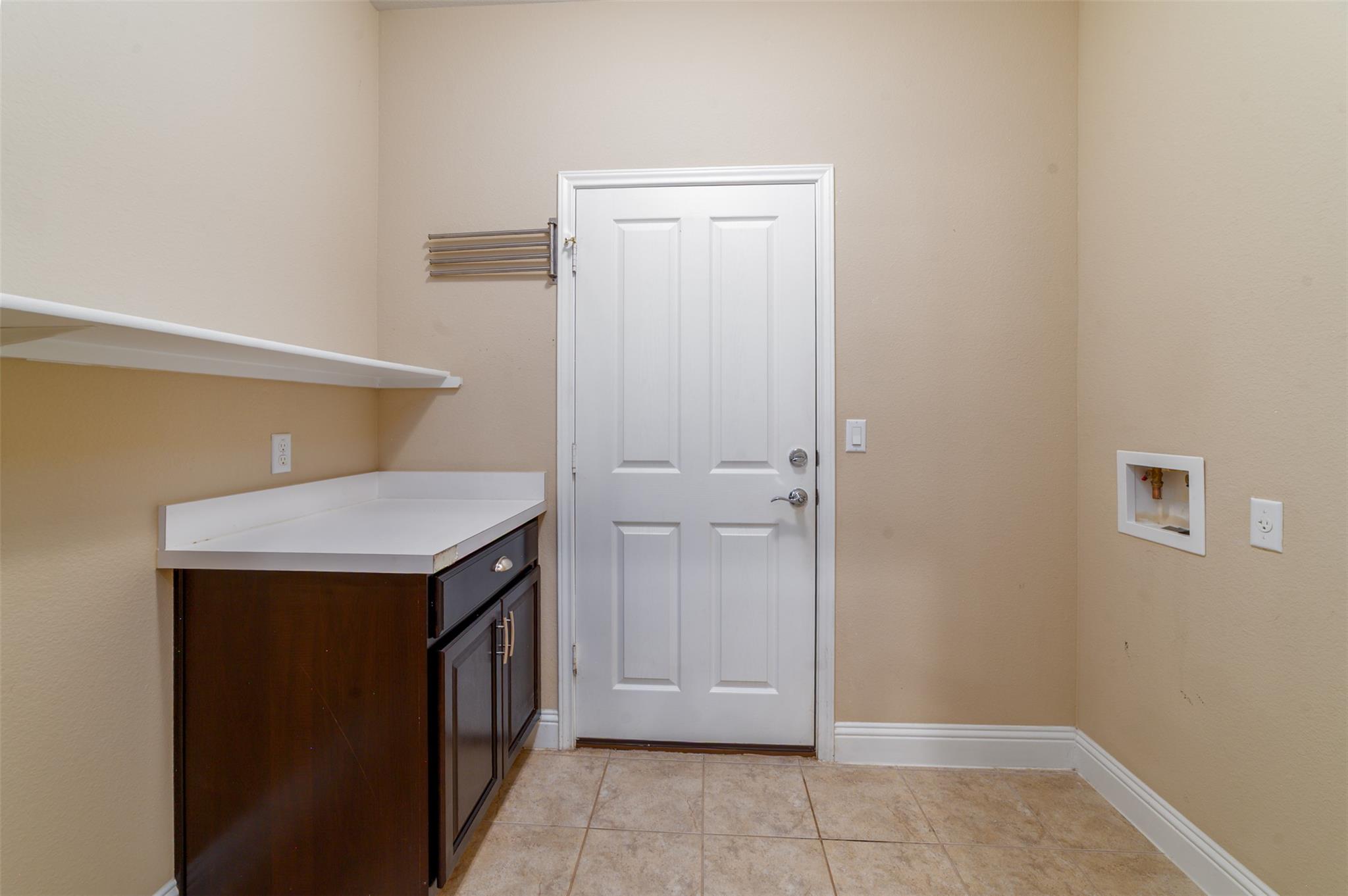 902 Dome Peak Ln, Georgetown, TX 78633