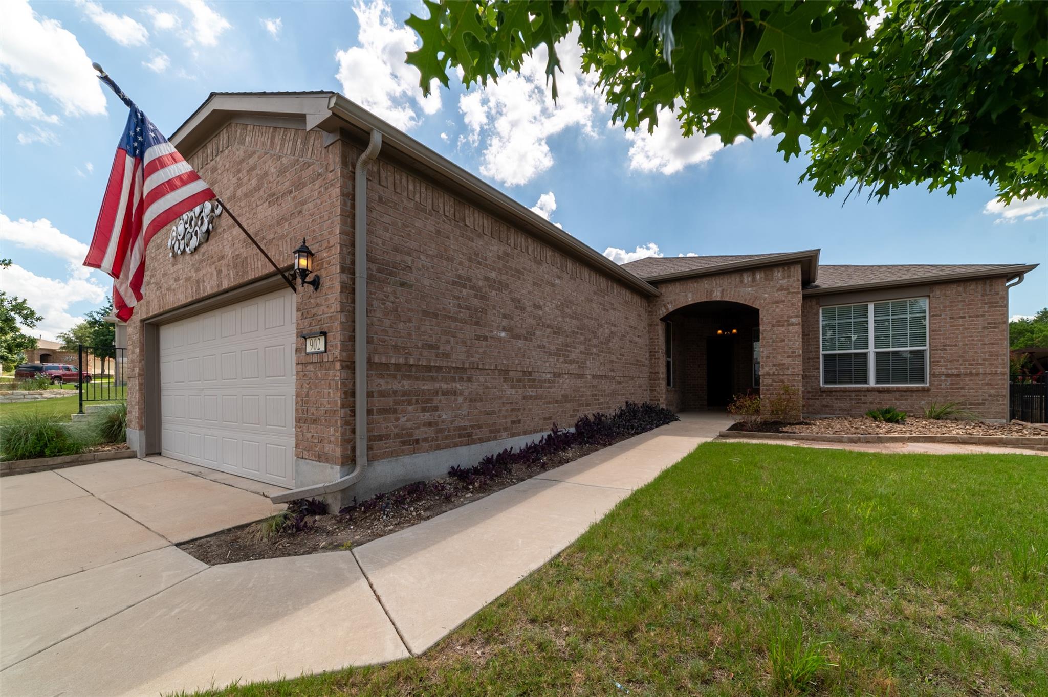 902 Dome Peak Ln, Georgetown, TX 78633