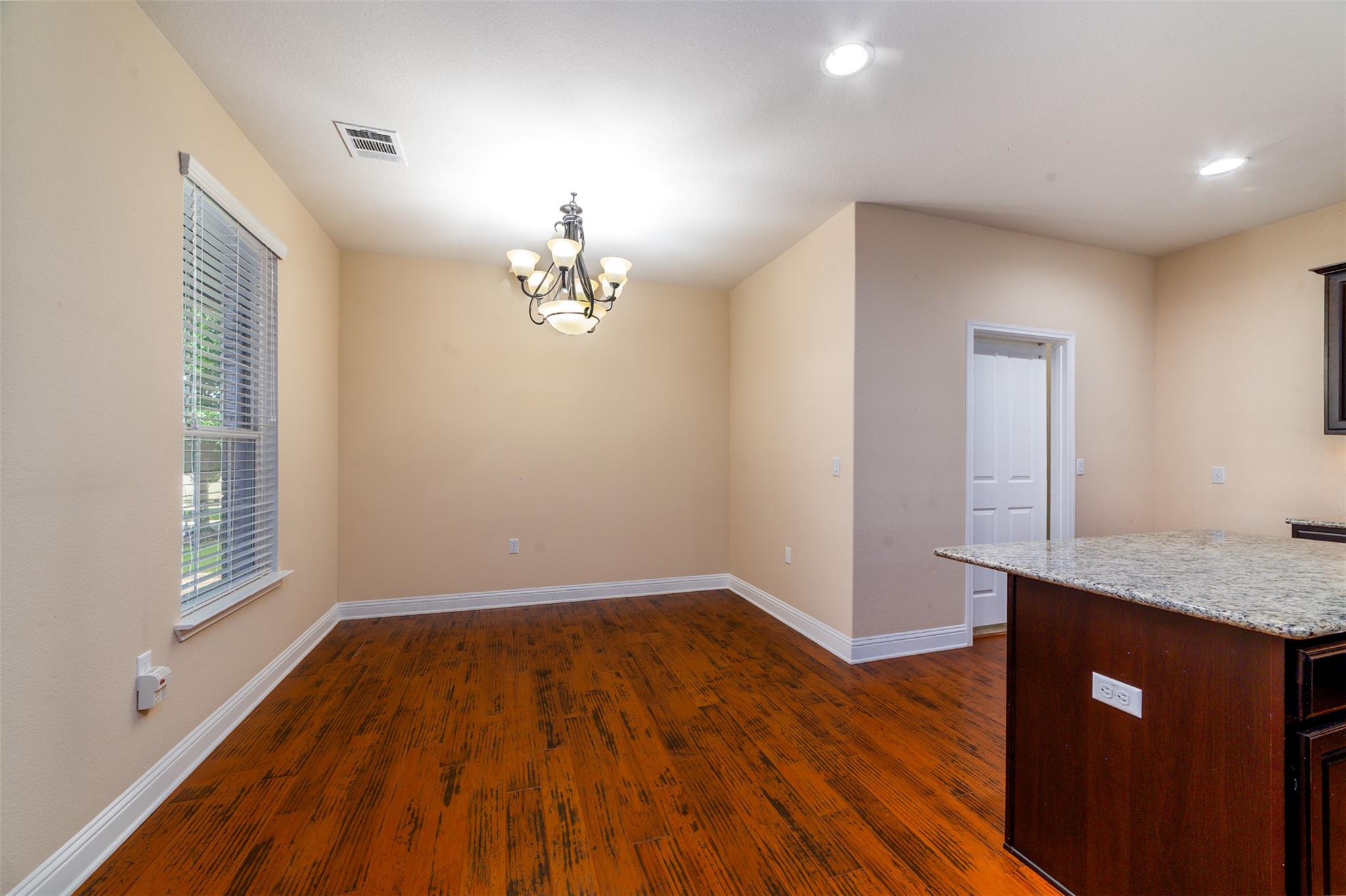 902 Dome Peak Ln, Georgetown, TX 78633