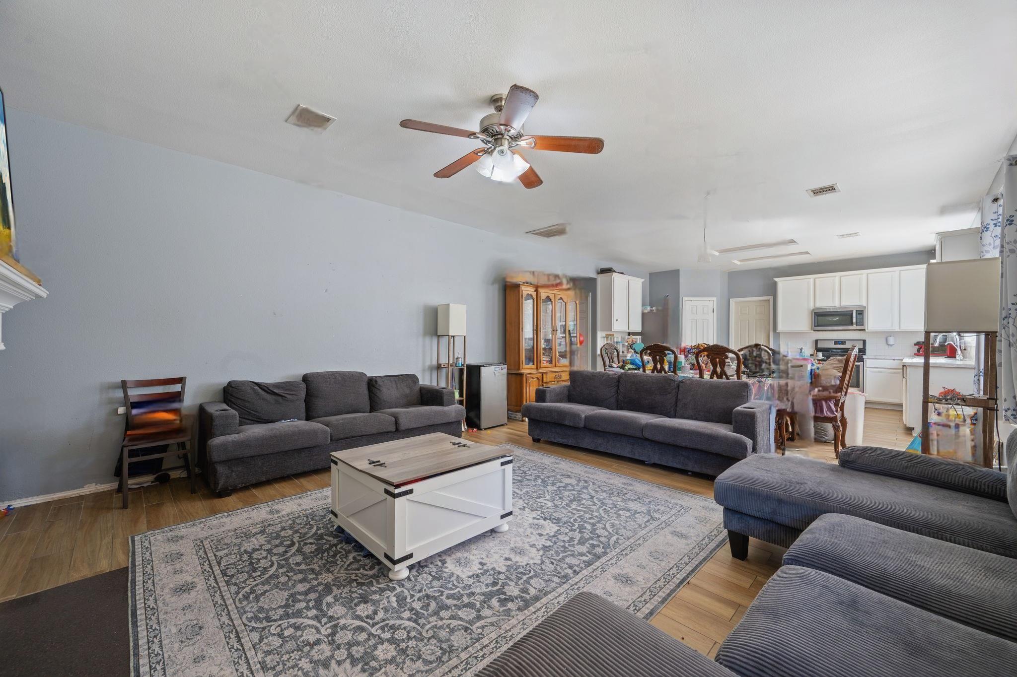 1517 Natural Bridge Ln, Pflugerville, TX 78660