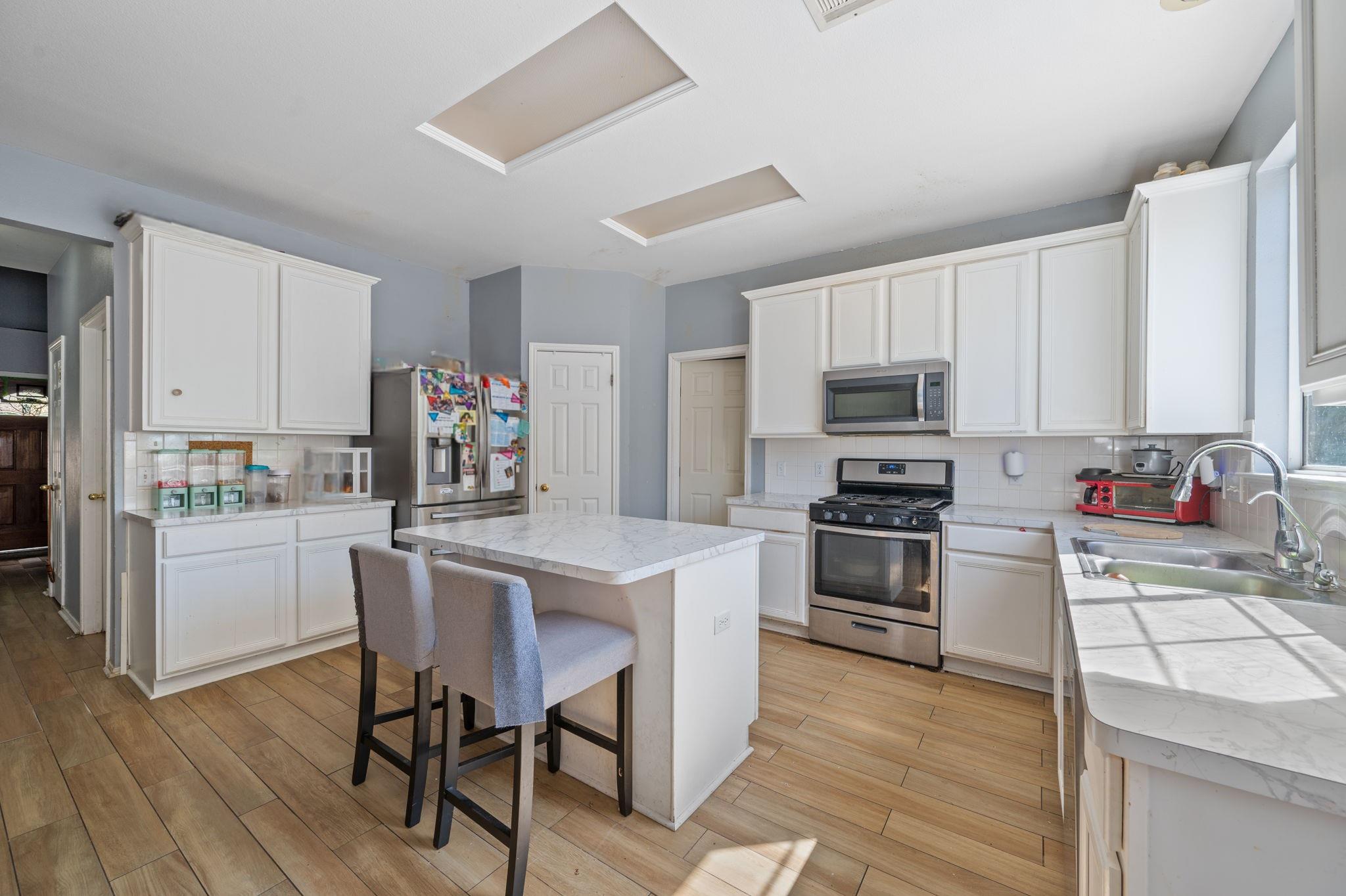 1517 Natural Bridge Ln, Pflugerville, TX 78660