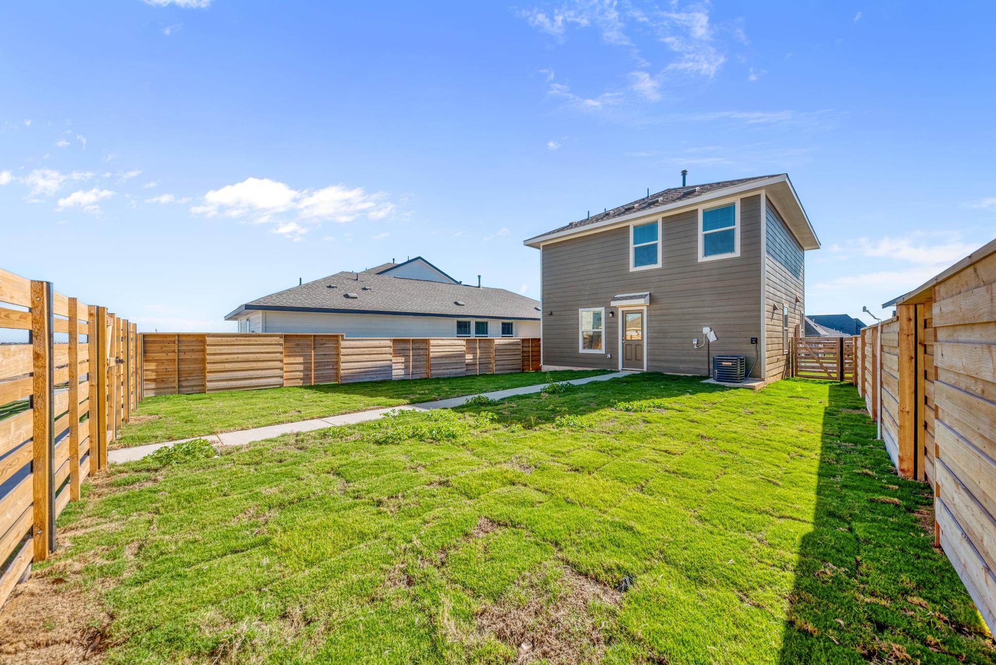 367 Keefer, Kyle, TX 78640