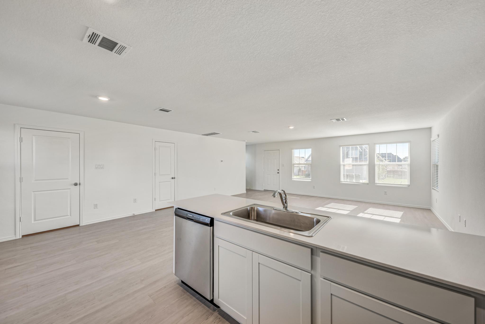 367 Keefer, Kyle, TX 78640