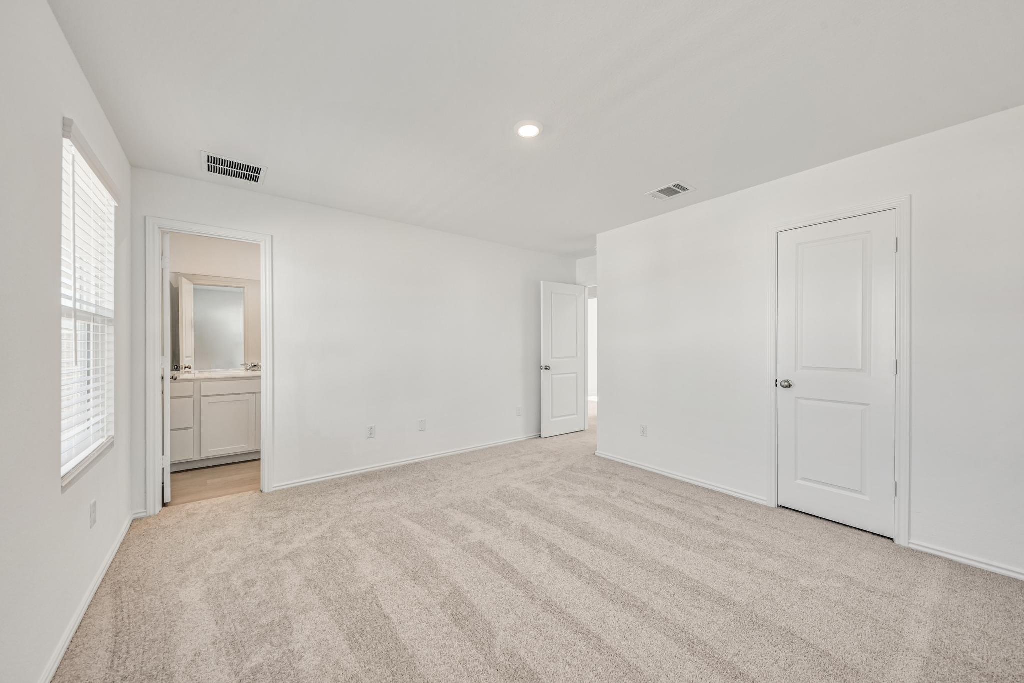 367 Keefer, Kyle, TX 78640