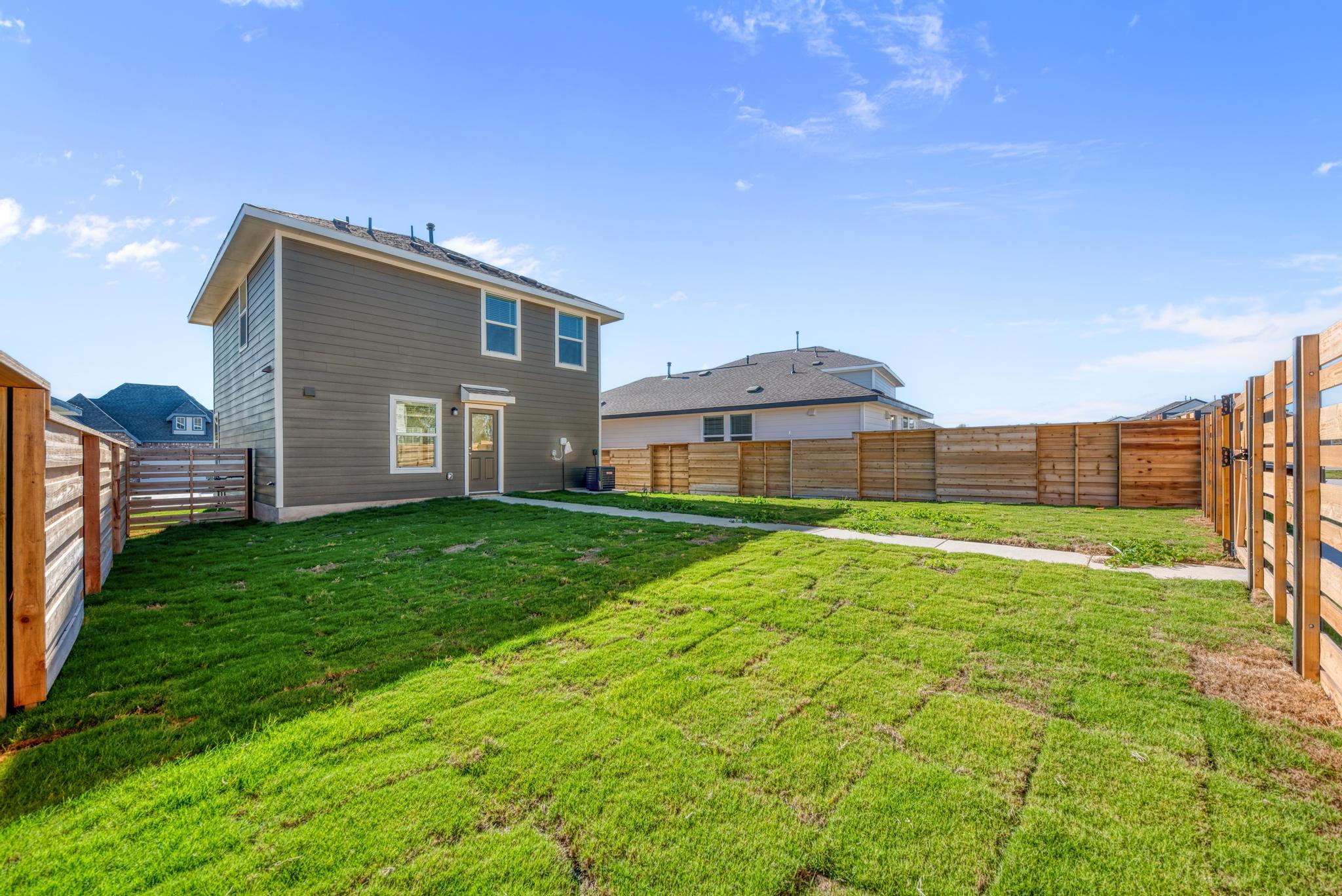 367 Keefer, Kyle, TX 78640